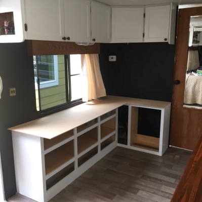 fitting the countertop frame in travel trailer turned tiny house remodel